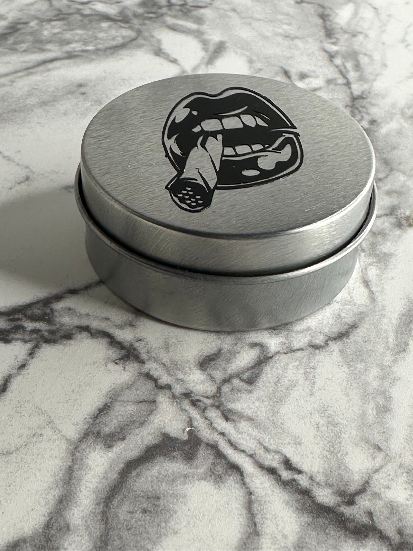 TASCHENASCHER SCHWARZ/SILBER