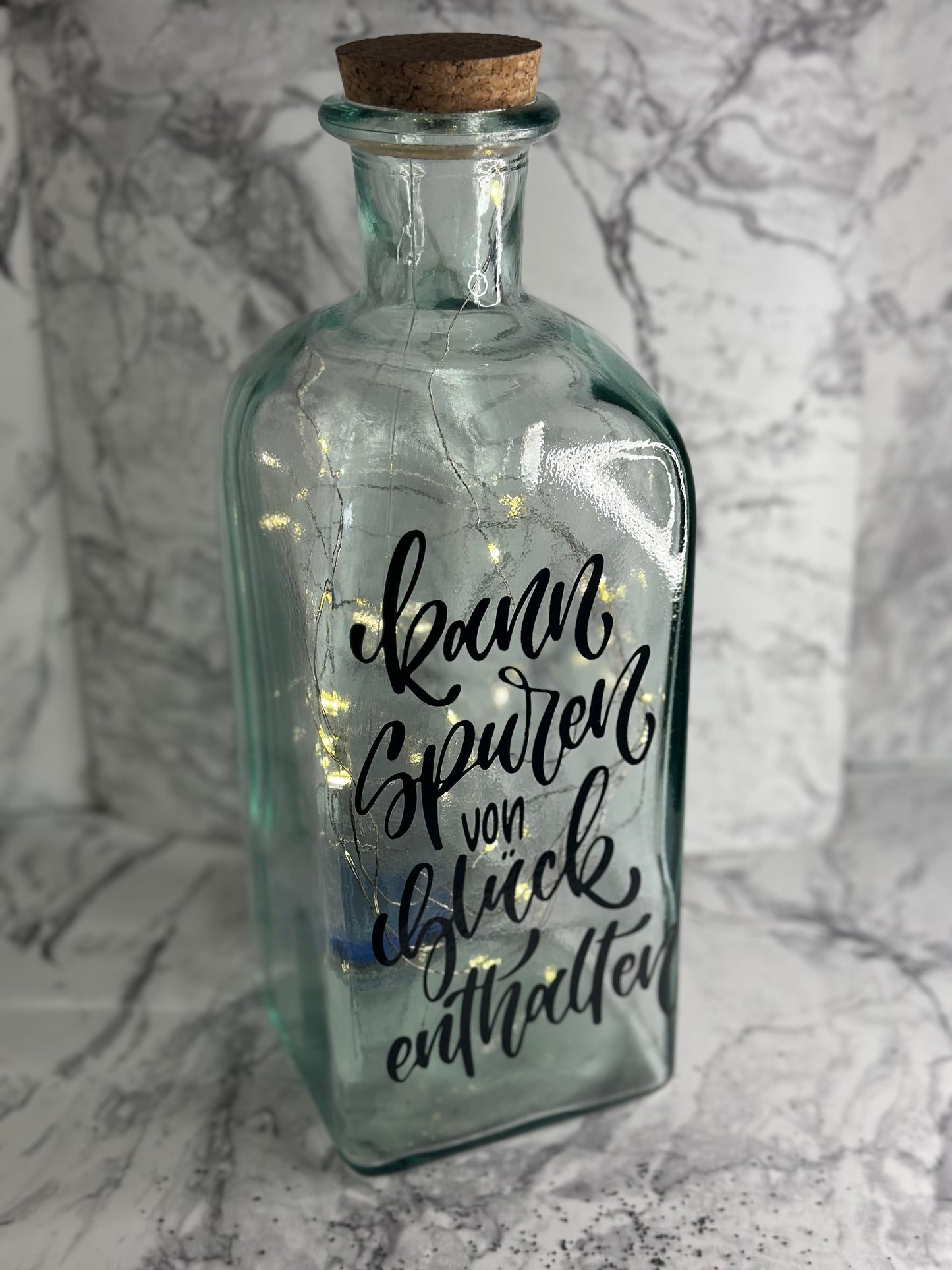 GLASFLASCHE „SPUREN“