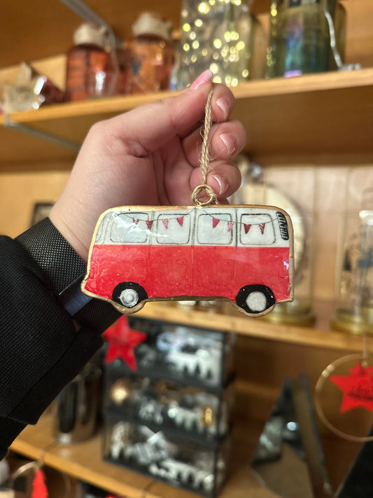 Metall Bus rot