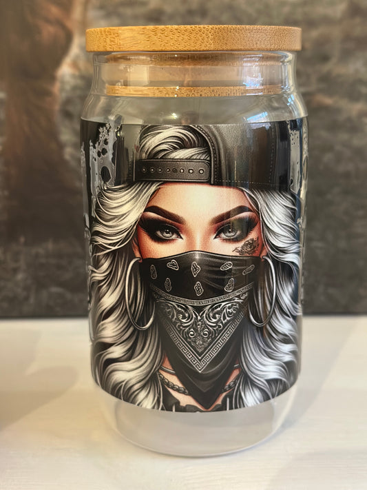 Trinkglas mit Bambusdeckel „Blond Mask black“