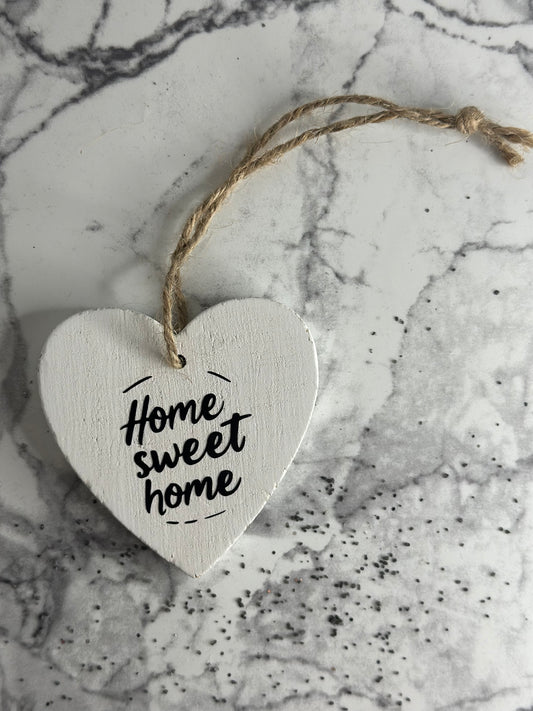 HOLZHERZ KLEIN „HOME SWEET HOME“