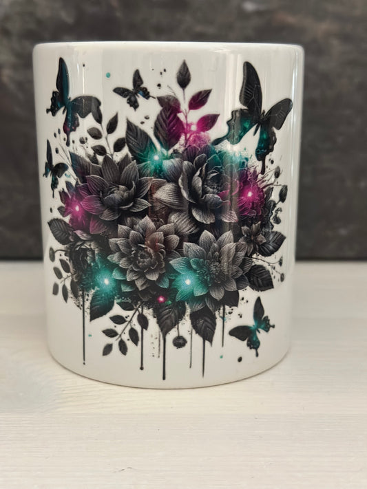 Tasse „Black Flowers“